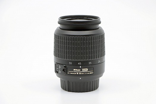 Nikon AF-S 18-55mm F:3.5-5.6G ED
