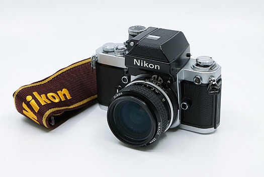 Nikon F2 + Photomic + NIKKOR 28mm F2.8