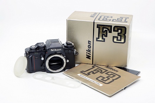 Nikon F3 + boîte