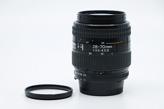 Nikon AF NIKKOR 28-70mm F3.5-4.5D