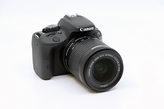 Canon EOS 100D